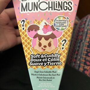 Disney munchlings soft & cuddly
